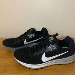 Nike Zoom Structure 21 Shoes